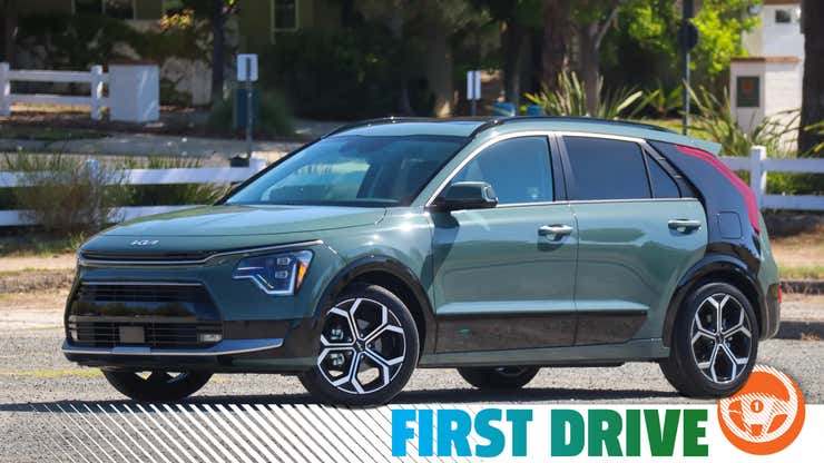 Image for The 2023 Kia Niro Is Appealing as a Hybrid or an EV