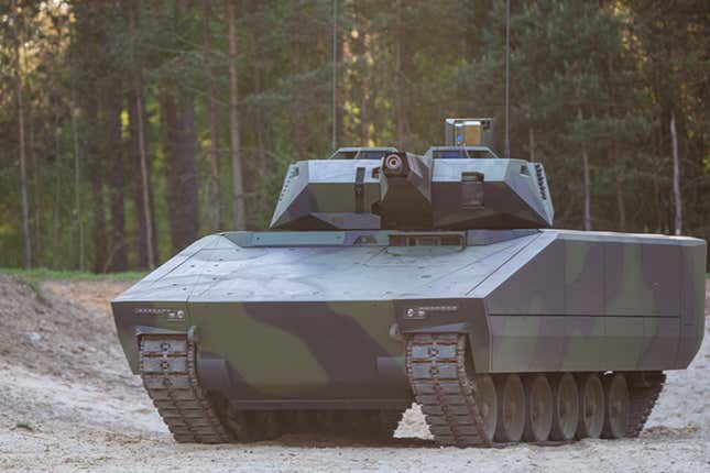 Image for article titled The Rheinmetall Lynx Isn&#39;t a Tank, Even if it Looks Like One