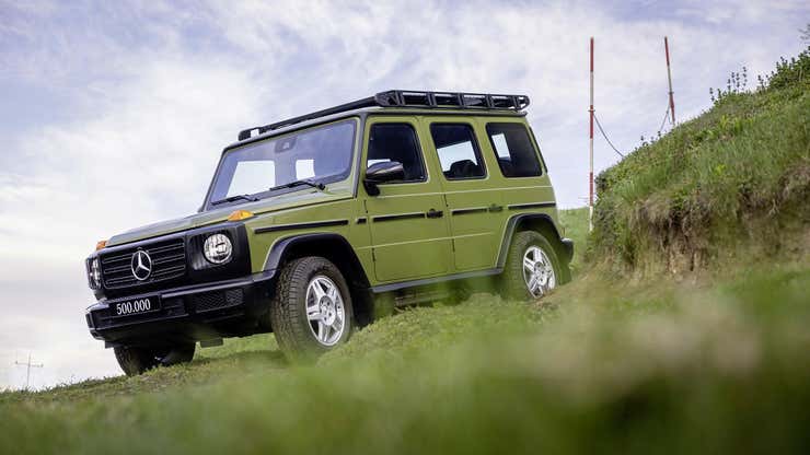 Image for This One-Off G-Class Mercedes Made to Celebrate a Milestone Is the Only Kind We Need